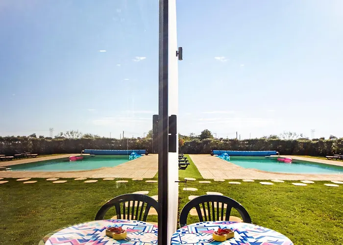 Thai Com Piscina Ferienpark *