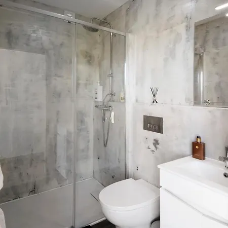 Thai Com Piscina Tatil parkı Apúlia